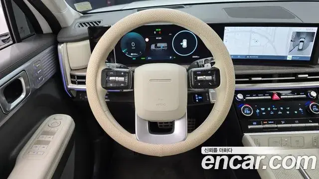 Hyundai Santa Fe 2023 — Фото 13/20
