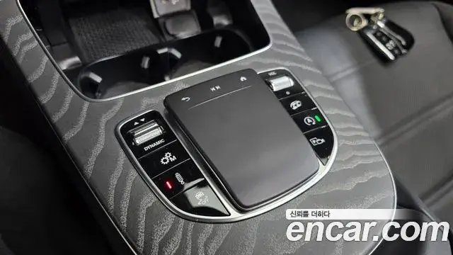 Mercedes-Benz E-Class 2023 — Фото 16/20