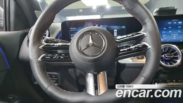 Mercedes-Benz GLB-Class 2024 — Фото 9/18