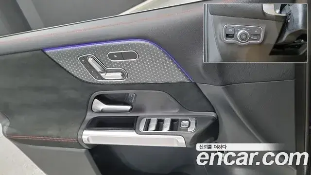 Mercedes-Benz GLB-Class 2024 — Фото 17/18