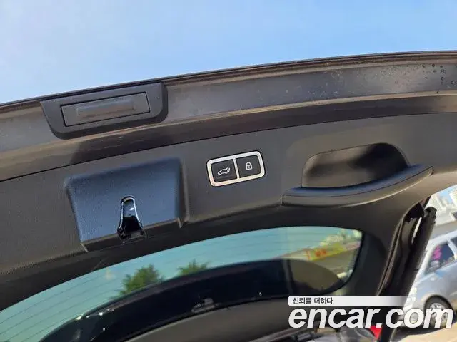 Kia Sorento 2021 — Фото 12/20