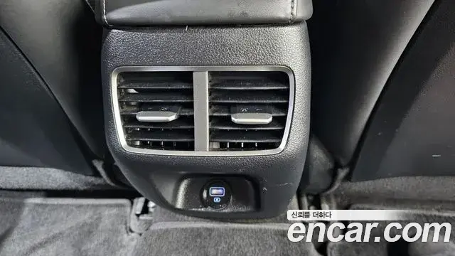 Hyundai Sonata 2022 — Фото 17/20