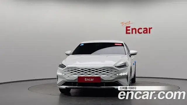 Kia K8 2021 — ფოტო 23/34