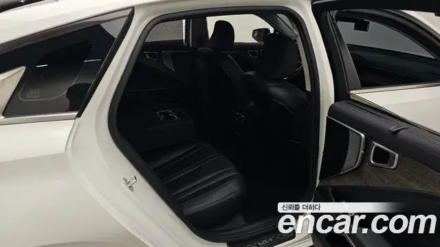Kia K8 2021 — ფოტო 21/34