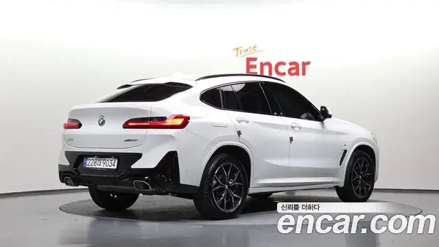 BMW X4 2024 — Photo 2/20