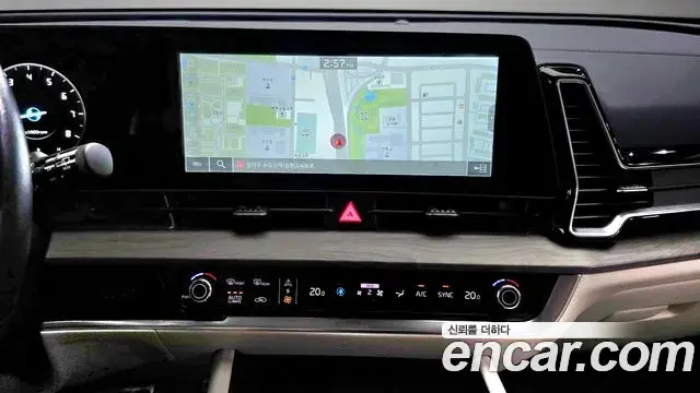 Kia Sportage 2023 — Фото 15/20