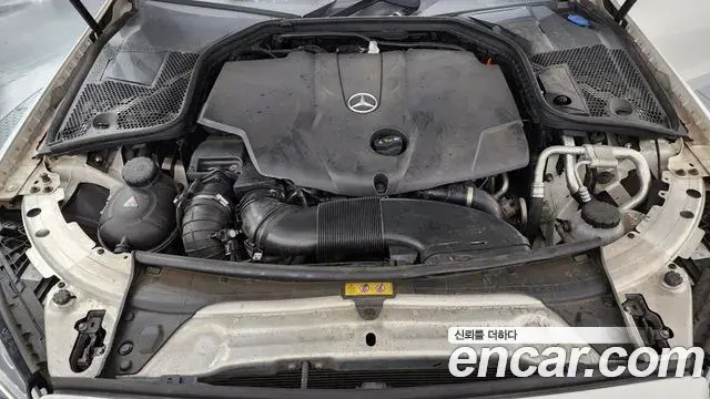 Mercedes-Benz C-Class 2018 — Фото 6/20