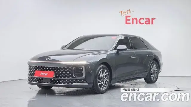 Hyundai Grandeur 2023 — Фото 1/20