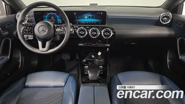 Mercedes-Benz A-Class 2019 — Фото 7/20