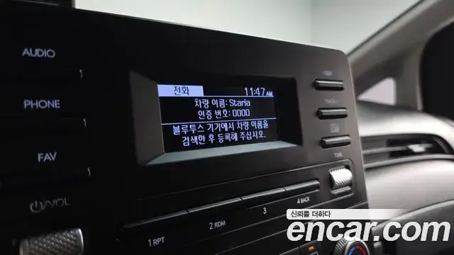 Hyundai Staria 2023 — Фото 17/20