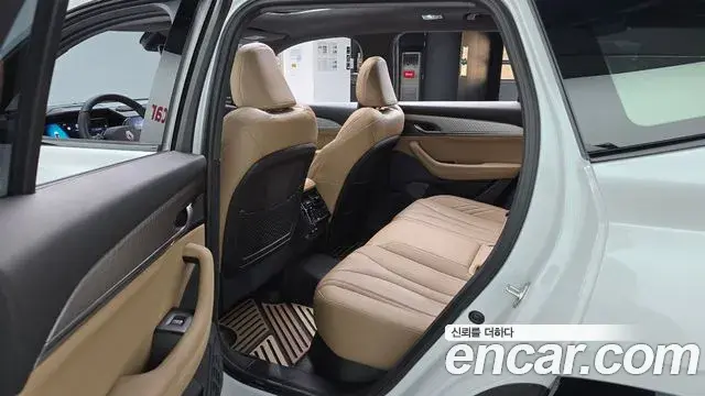 Renault Samsung Grand Koleos 2025 — ფოტო 3/31