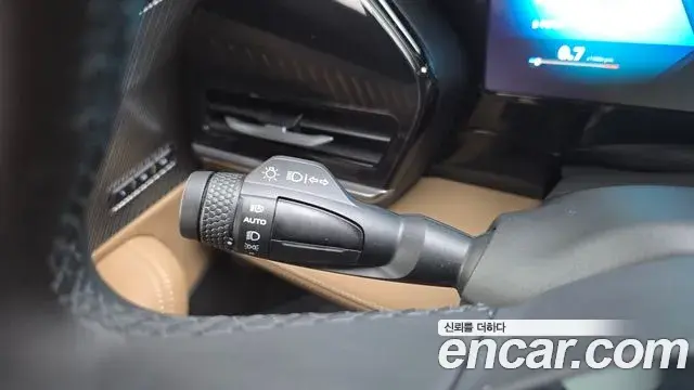 Renault Samsung Grand Koleos 2025 — ფოტო 7/31
