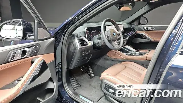 BMW X6 2025 — Фото 10/20