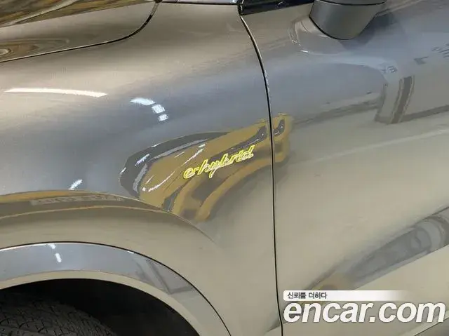 Porsche Cayenne 2020 — Фото 13/20