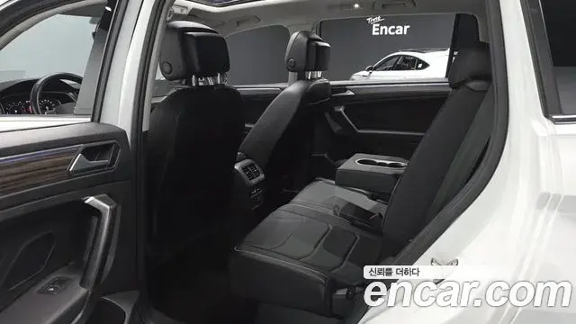 Volkswagen Tiguan Allspace 2022 — Photo 16/20