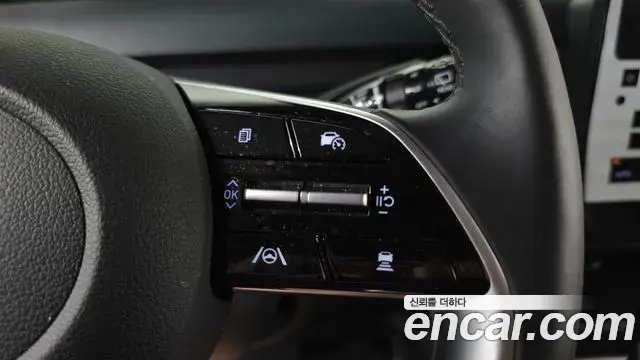 Hyundai Staria 2024 — Фото 16/20