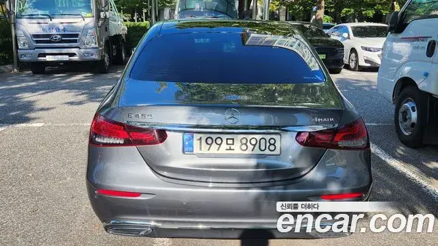 Mercedes-Benz E-Class 2021 — Фото 3/10