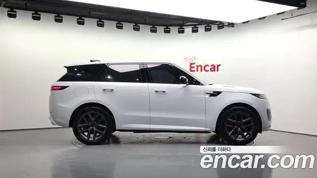 Land Rover Range Rover Sport 2026 — Фото 5/20