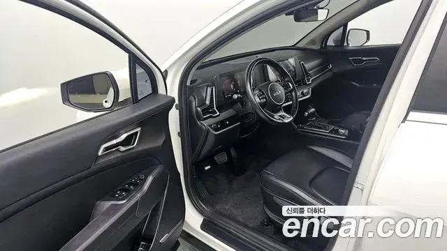 Kia Sportage 2022 — Фото 10/20