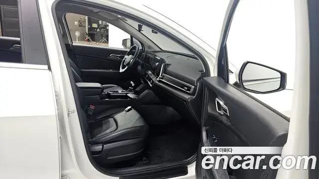 Kia Sportage 2022 — Фото 19/20