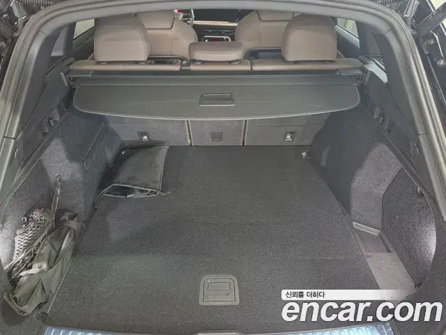 Audi Q5 2025 — Фото 14/18