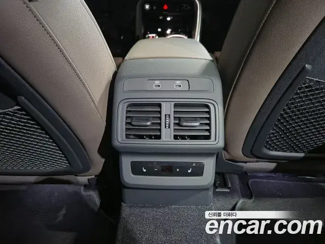 Audi Q5 2025 — Фото 18/18