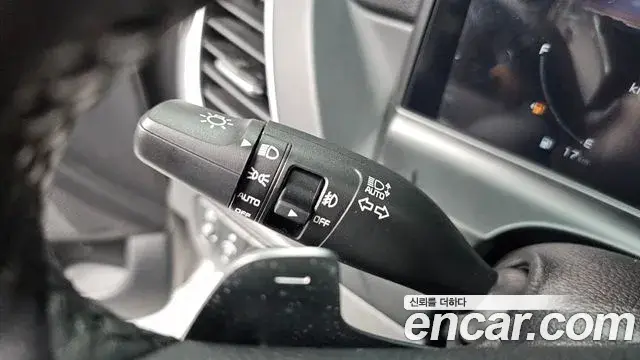 Kia Seltos 2022 — ფოტო 3/34
