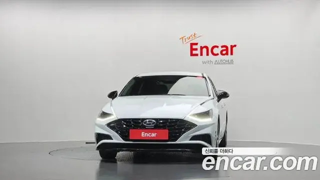 Hyundai Sonata 2021 — Фото 3/20