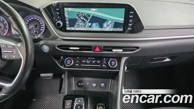 Hyundai Sonata 2021 — Фото 14/20