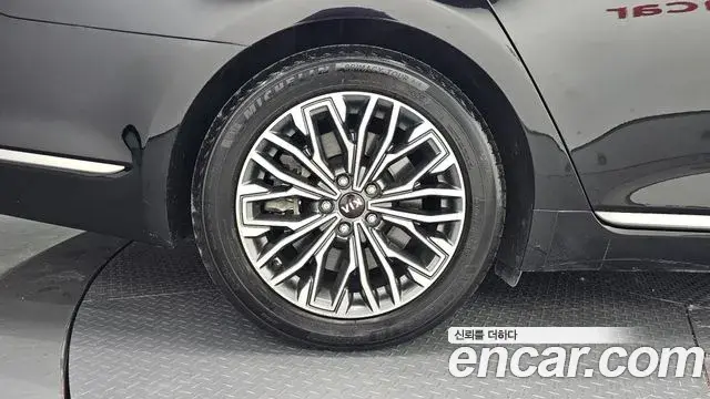 Kia The K9 2018 — Şəkil 10/30