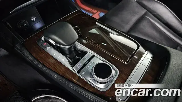Kia The K9 2018 — Şəkil 17/30