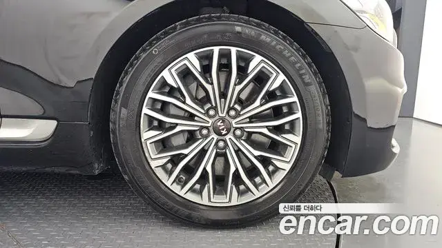 Kia The K9 2018 — Şəkil 14/30