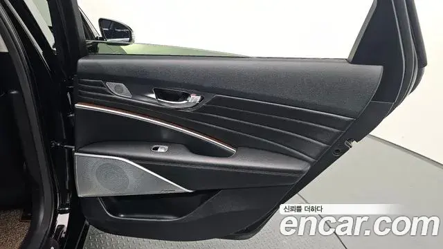 Kia The K9 2018 — Şəkil 18/30