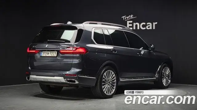 BMW X7 2021 — Фото 2/20