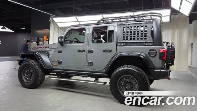 Jeep Wrangler 2019 — Фото 11/20