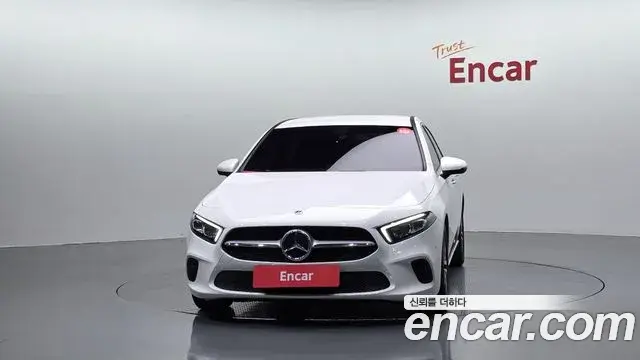 Mercedes-Benz A-Class 2021 — Фото 3/20