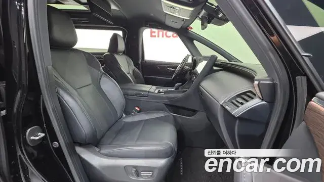 Toyota Alphard 2024 — Фото 10/20