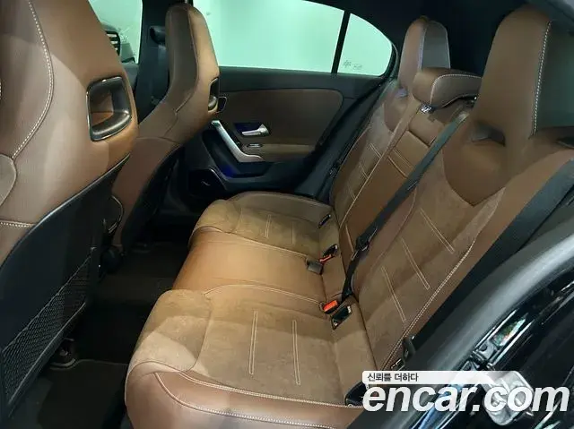 Mercedes-Benz A-Class 2026 — Фото 11/20