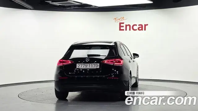 Mercedes-Benz A-Class 2020 — Фото 4/20