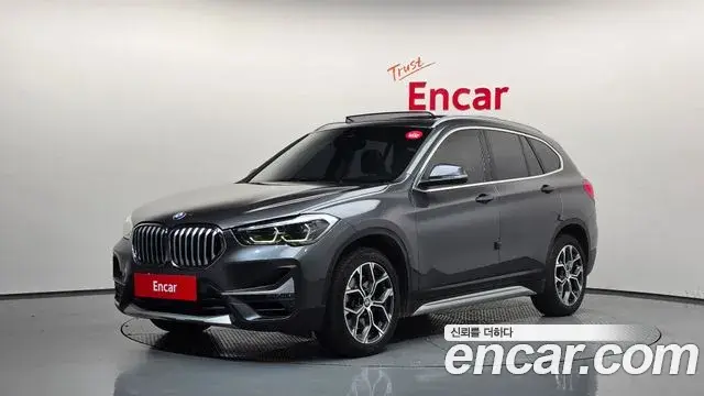 BMW X1 2021 — Фото 1/20