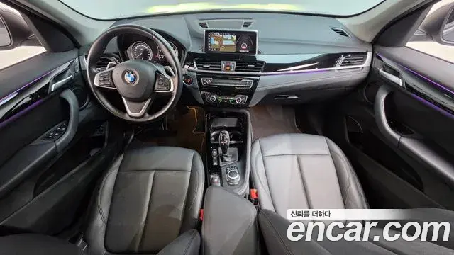 BMW X1 2021 — Фото 7/20