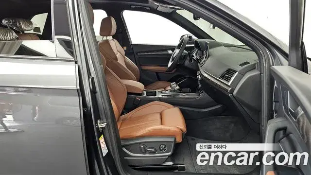 Audi Q5 2023 — Фото 11/20