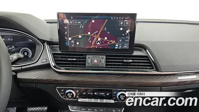 Audi Q5 2023 — Фото 14/20