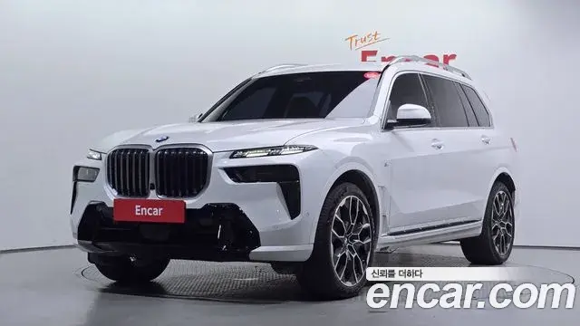 BMW X7 2025 — Фото 20/20