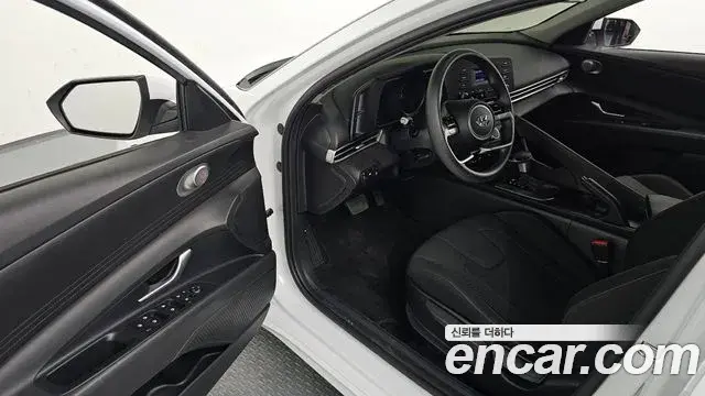 Hyundai Avante 2022 — Фото 10/20