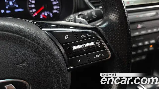 Kia Sportage The Bold 2020 — Фото 19/20