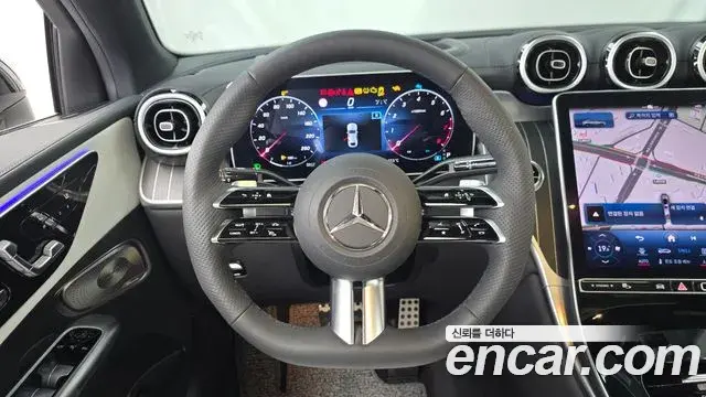 Mercedes-Benz GLC-Class 2024 — Фото 13/20