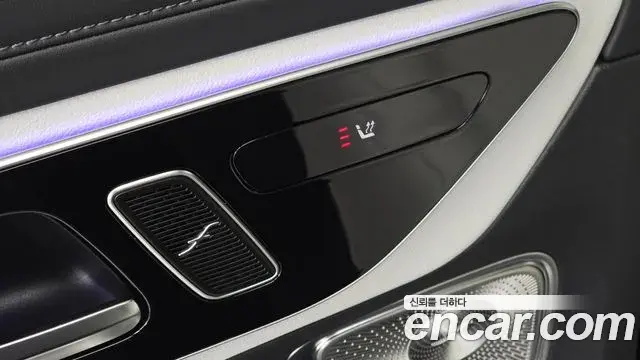 Mercedes-Benz GLC-Class 2024 — Фото 19/20