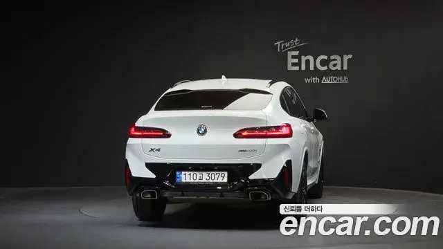BMW X4 2022 — Фото 4/20