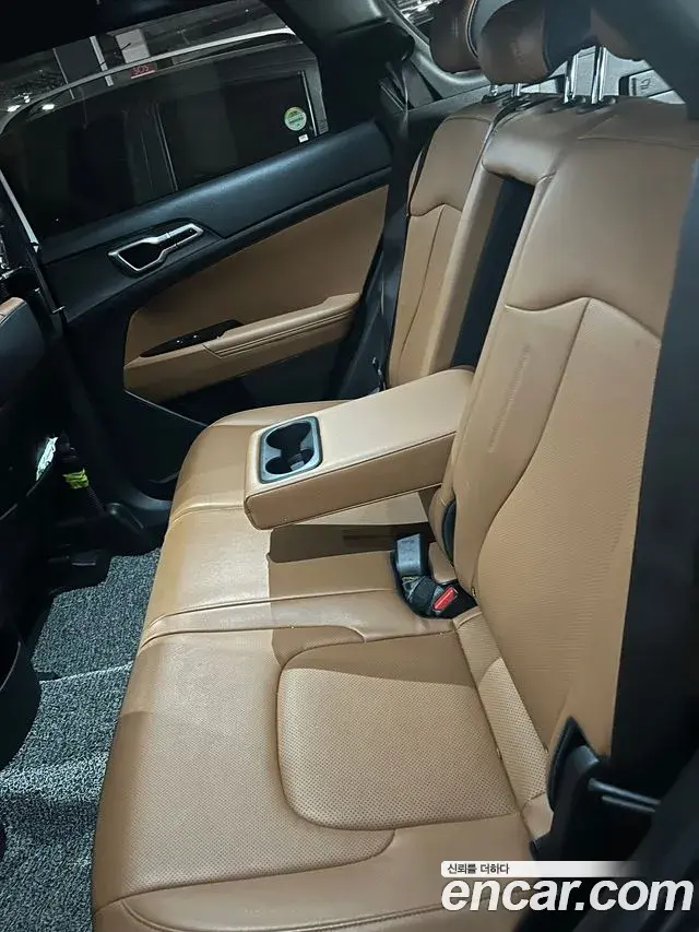 Kia Sportage 2021 — Şəkil 2/15